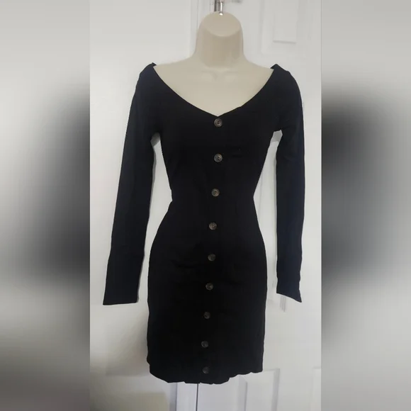 Forever 21 Black Long Sleeve Button Dress - Picture 1 of 5